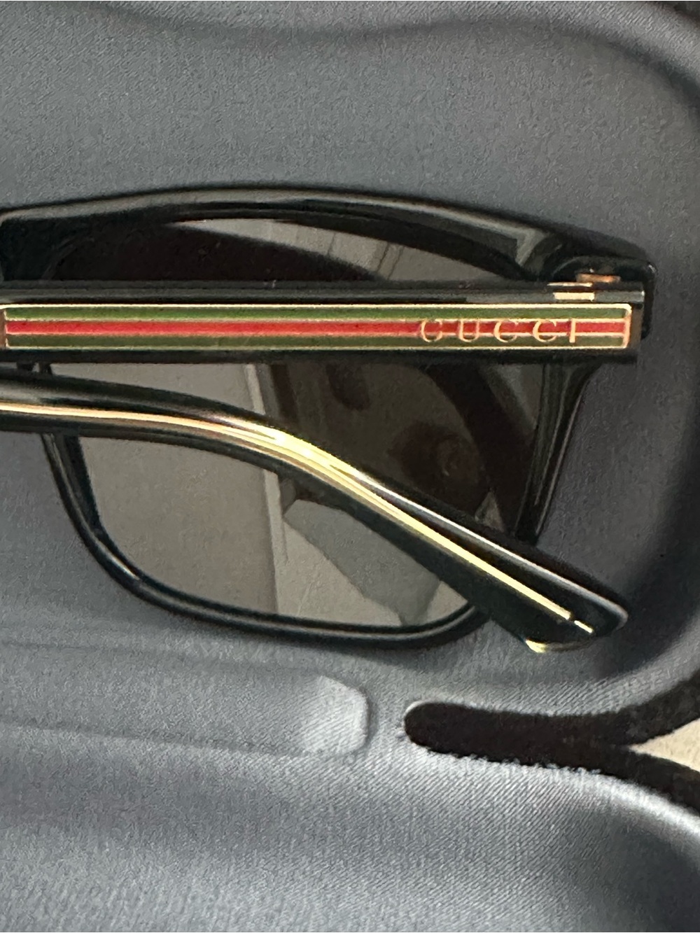 Gucci Men’s Black Sunglasses with Gold and Red-Green Stripe Accents - Picture 5 of 8